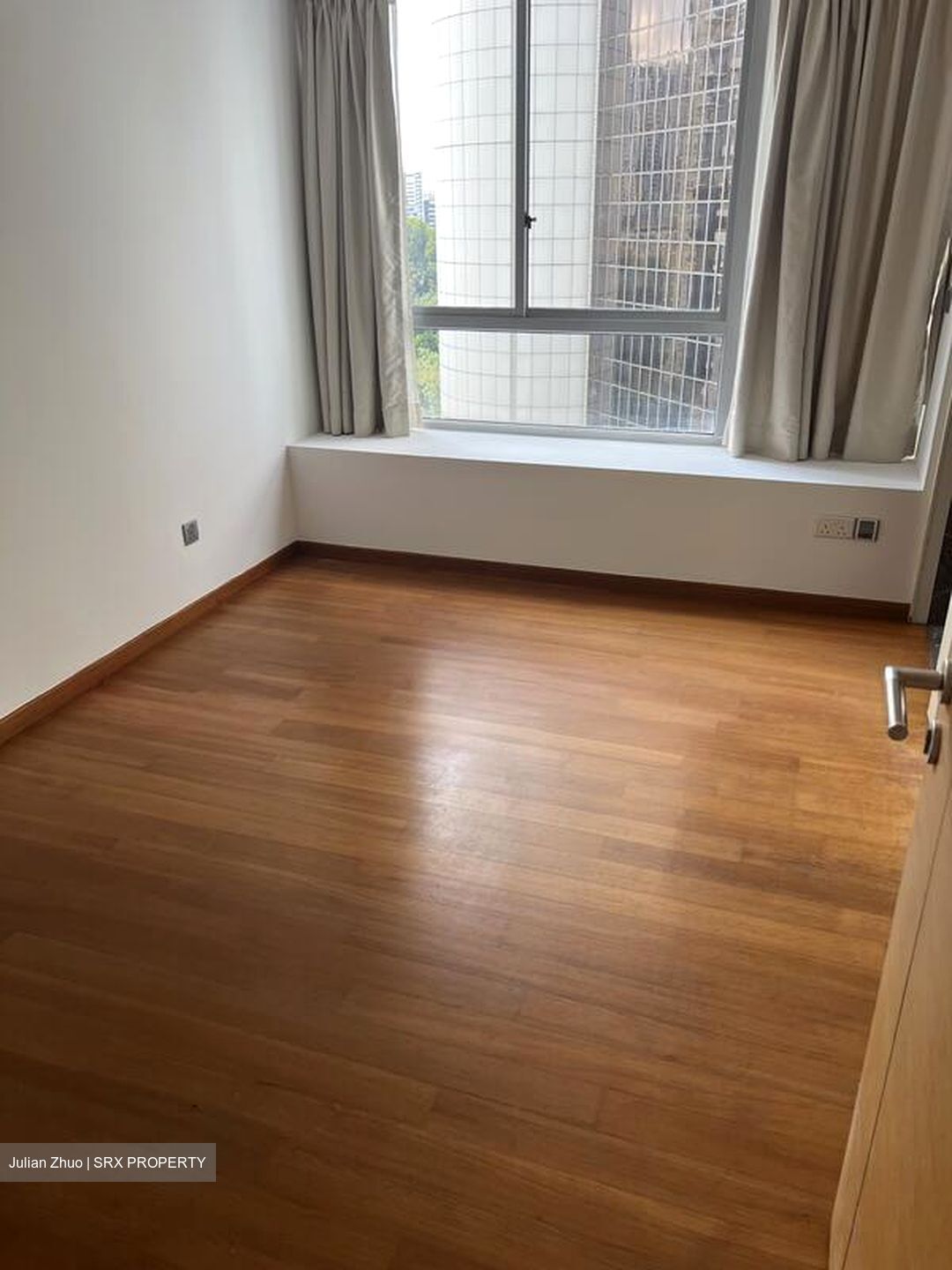 Suites @ Cairnhill (D9), Apartment #601998501